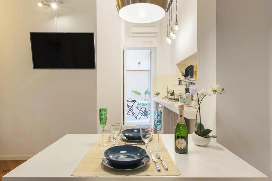 Piazza Martiri Flat Apartment Cagliari Exterior foto