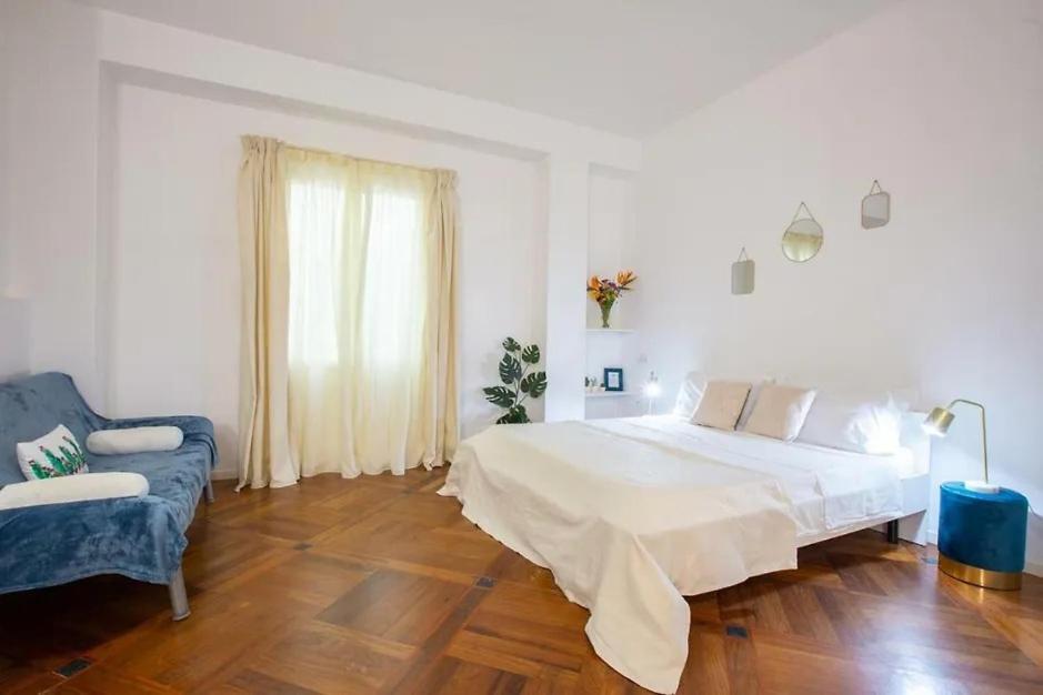 Piazza Martiri Flat Apartment Cagliari Exterior foto